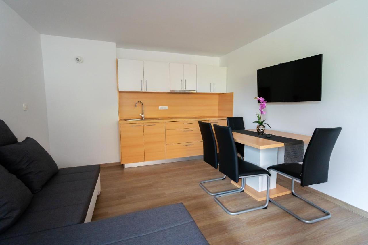 Pjagodic Apartments & Wellness Церклє-на-Горенськем Екстер'єр фото